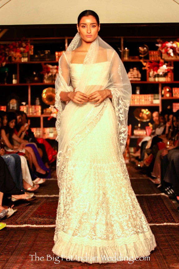 28. Tarun Tahiliani at LFW SR 2013