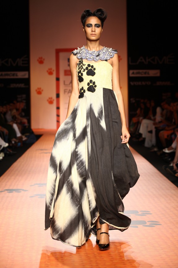 Aircel-WWF-Save-Tiger-Lakme-Fashion-Week-06