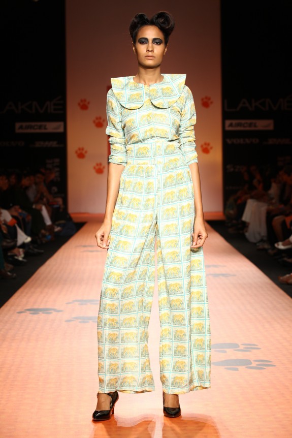 Aircel-WWF-Save-Tiger-Lakme-Fashion-Week-18