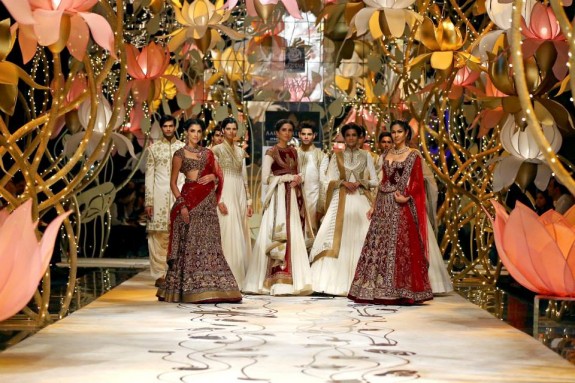 Rohit Bal 3