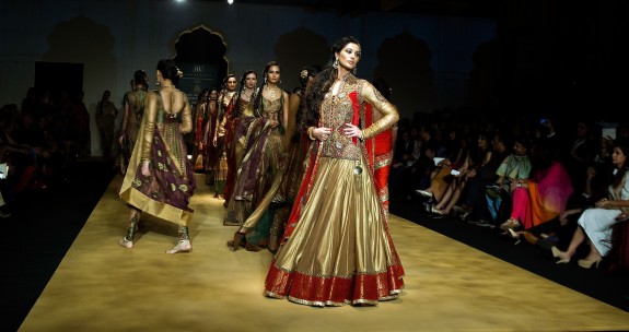 INDIA-LIFESTYLE-BRIDAL-FASHION-ASHIMA LEENA