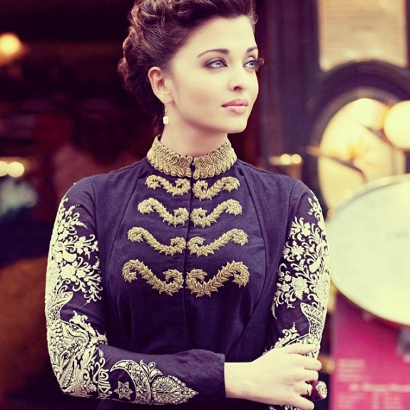 Aishwarya Rai for Sabyasachi 7