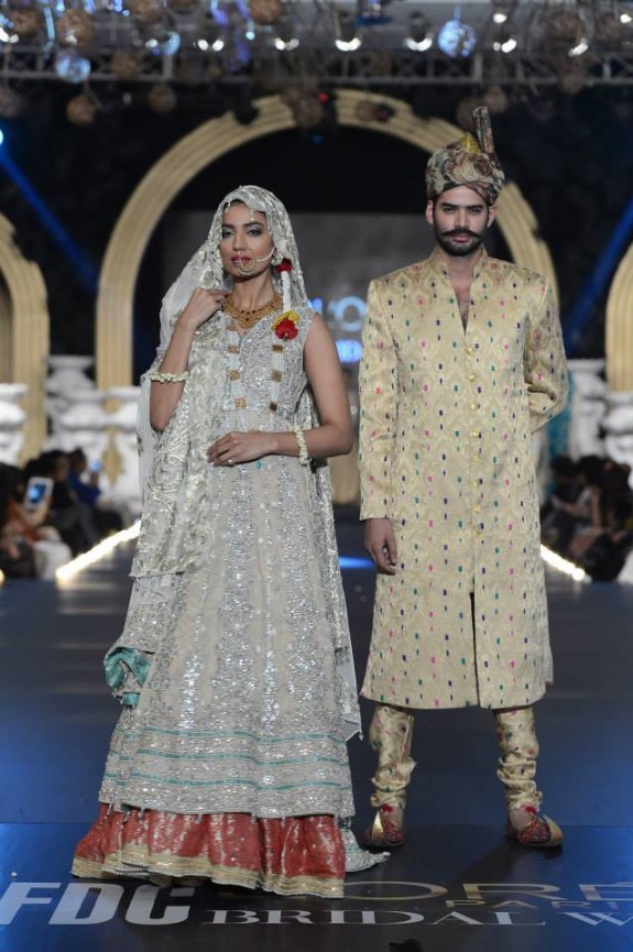 Ali Xeeshan Pakistan Bridal Week 2013 1