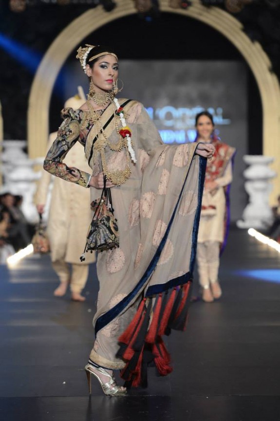 Ali Xeeshan Pakistan Bridal Week 2013 20