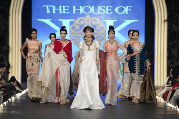 Kamiar Rokni- Pakistan Bridal Week 2013 14