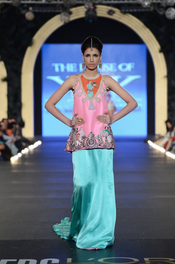 Kamiar Rokni- Pakistan Bridal Week 2013 18