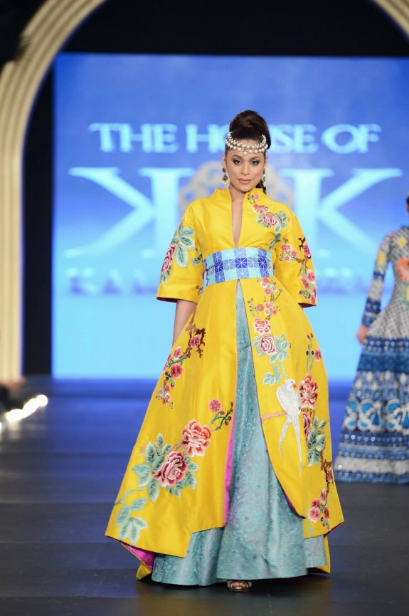 Kamiar Rokni- Pakistan Bridal Week 2013 28