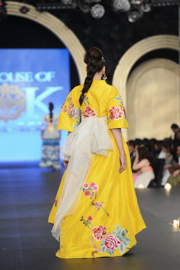 Kamiar Rokni- Pakistan Bridal Week 2013 29