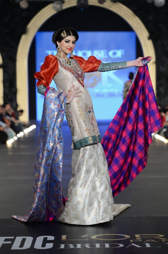 Kamiar Rokni- Pakistan Bridal Week 2013 36