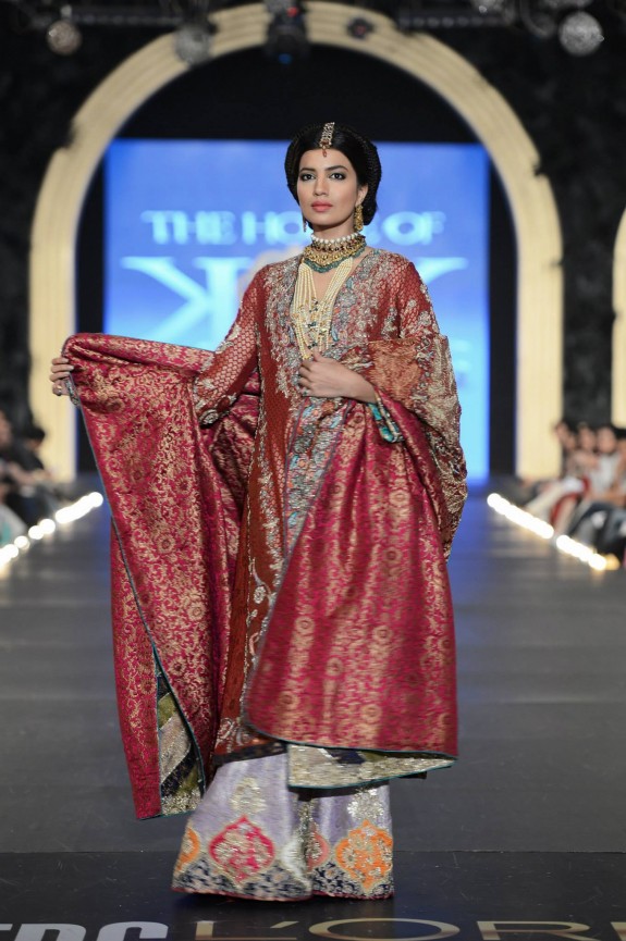 Kamiar Rokni- Pakistan Bridal Week 2013 40