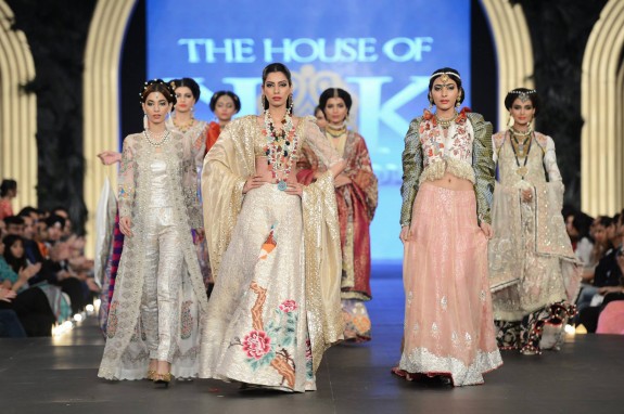 Kamiar Rokni- Pakistan Bridal Week 2013 48