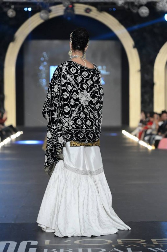 Sana Safinez - Pakistan Bridal Week 2013 2