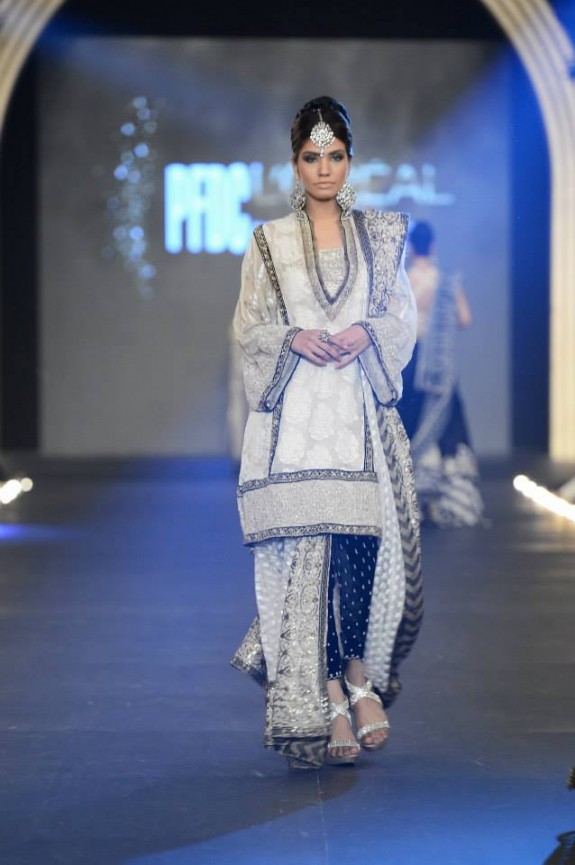 Sana Safinez - Pakistan Bridal Week 2013 7