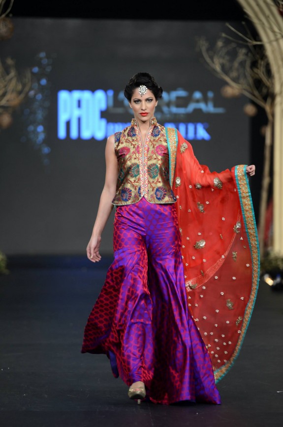 Sania Maskatiya - Pakistan Bridal Week 2013 16