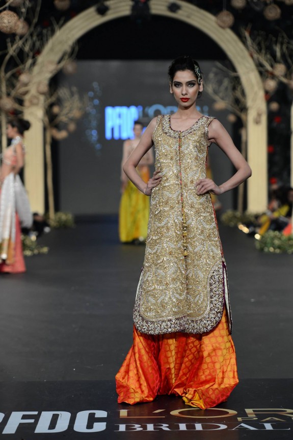 Sania Maskatiya - Pakistan Bridal Week 2013 4