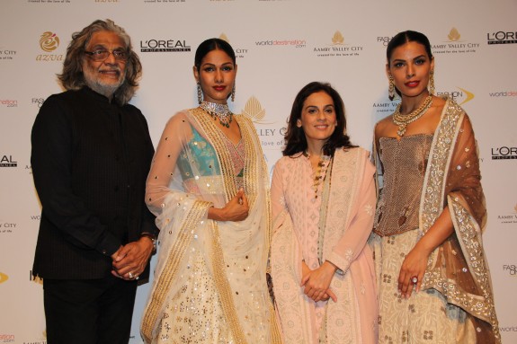 Meera & Muzaffar Ali India Bridal Week 13