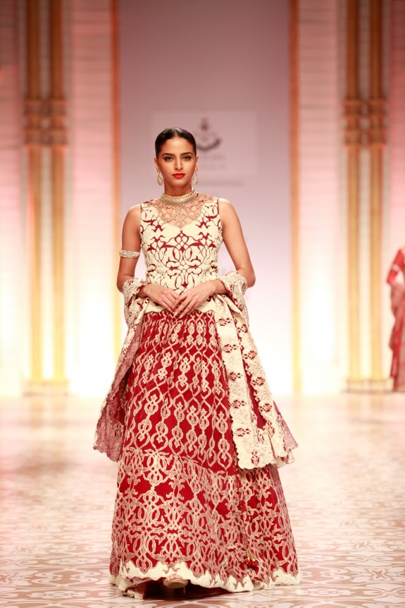 Meera & Muzaffar Ali India Bridal Week 6