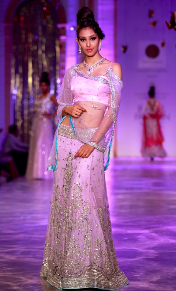 Neeta Lulla India Bridal Week 2013 Mumbai 17