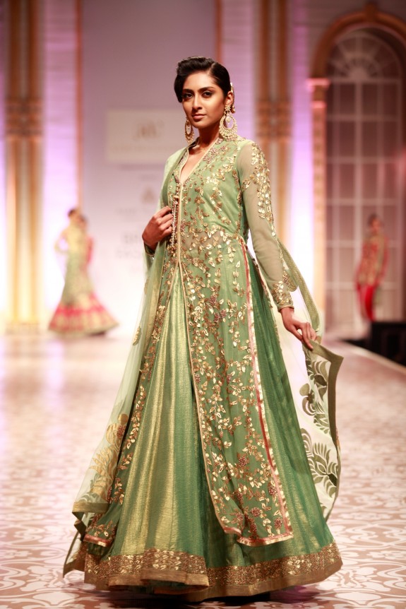 Seen at Aamby Valley India Bridal Fashion Week - Day 4- Model in an Ashima and Leena creation (10)