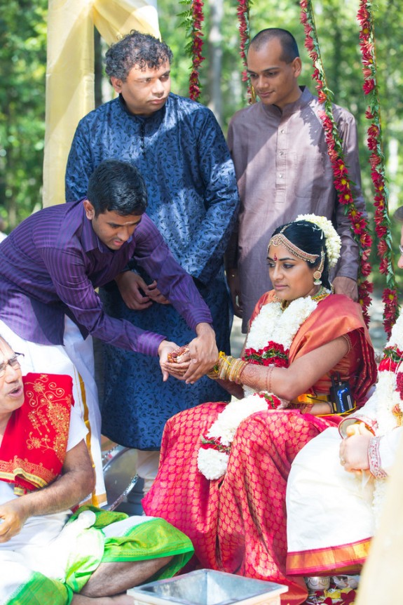 Tamil Iyer Wedding Alexis Sweet Photos 104