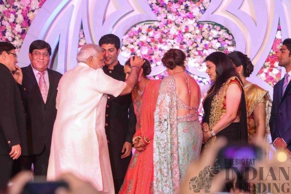 Narendra Modi Bollywood Ahana Deol Wedding