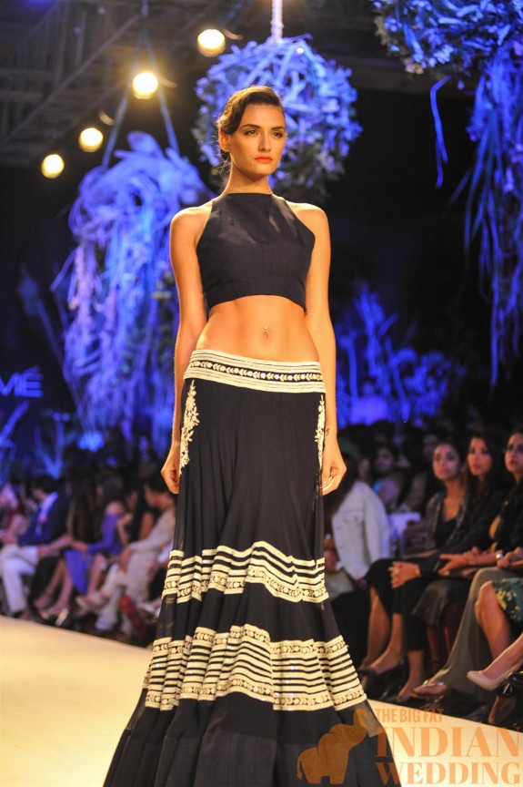 Manish Malhotra at Lakme Fashion Week 2014-38