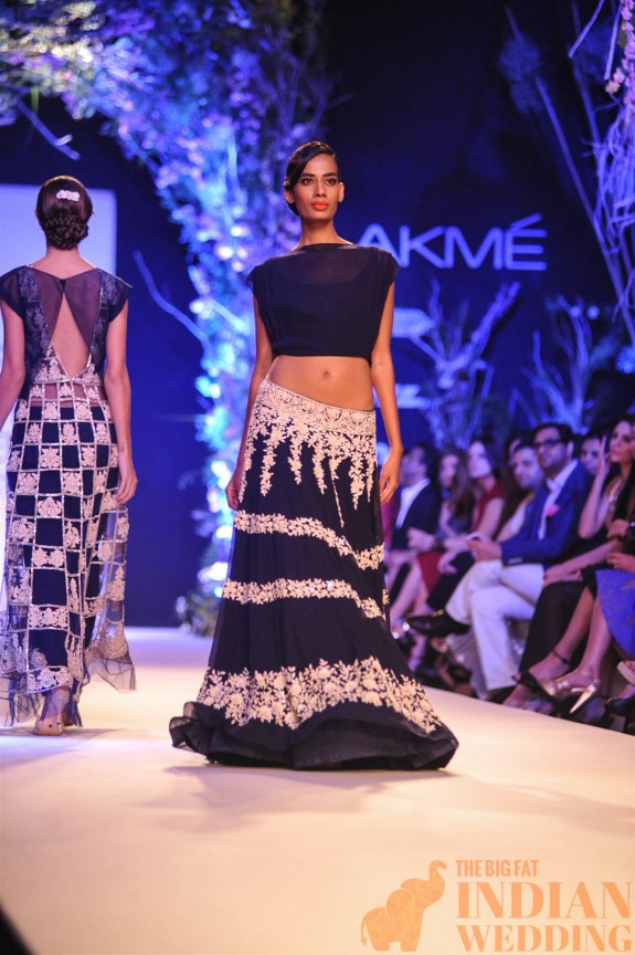 Manish Malhotra at Lakme Fashion Week 2014-39