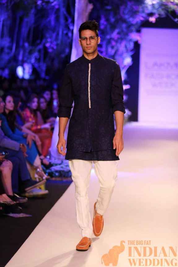 Manish Malhotra at Lakme Fashion Week 2014-61