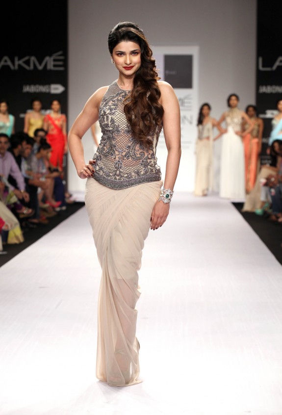 Prachi Desai Lakme Fashion Week