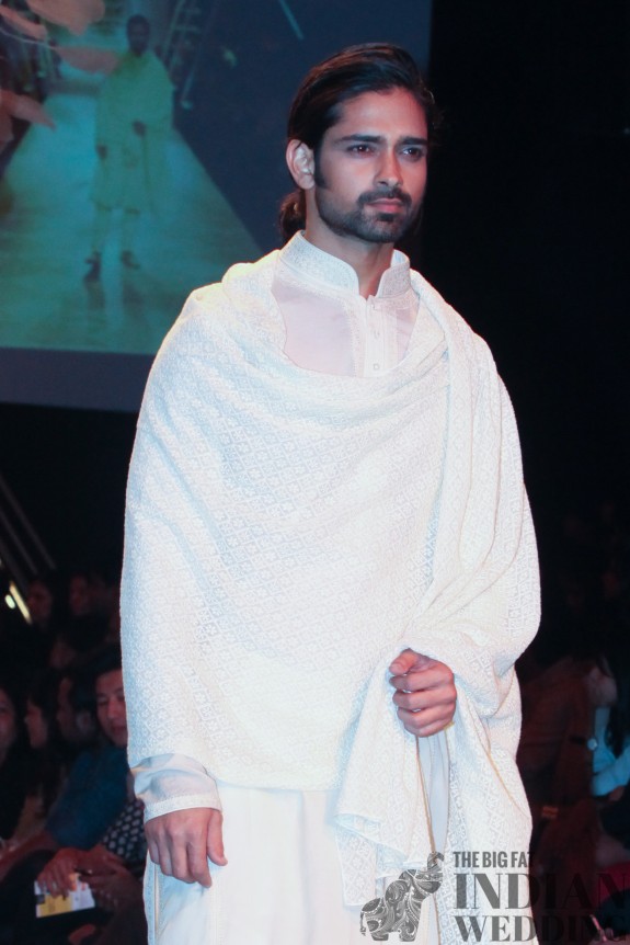 Tarun Tahiliani - Lakme Fashion Week 2014-1093