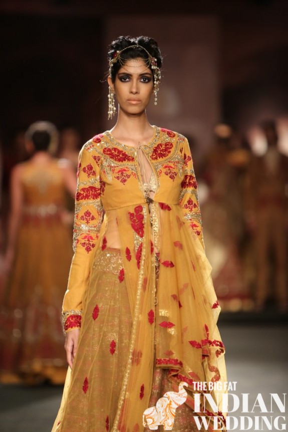 Anju Modi India Couture Week 2014 19