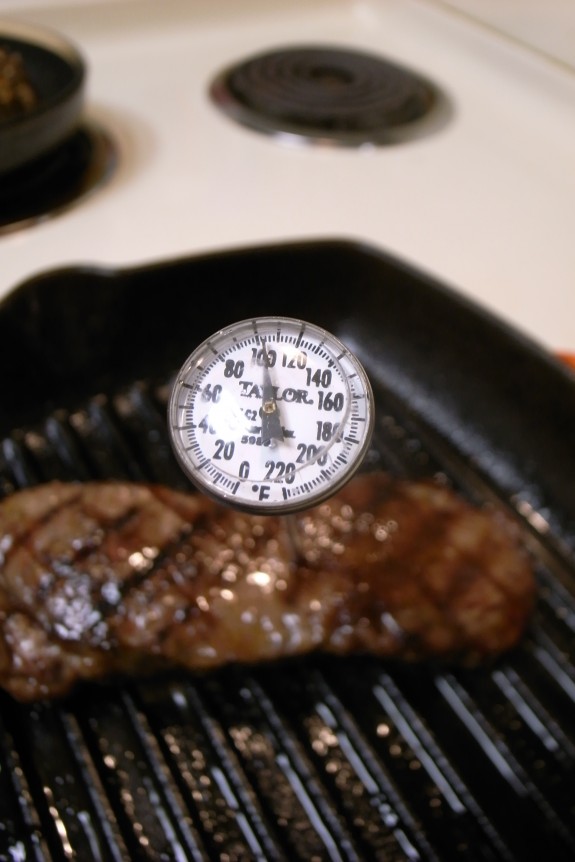 instant-thermometer_NewlywedKitchen