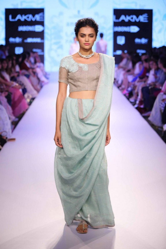 AnavilaMishra_Lakme2015