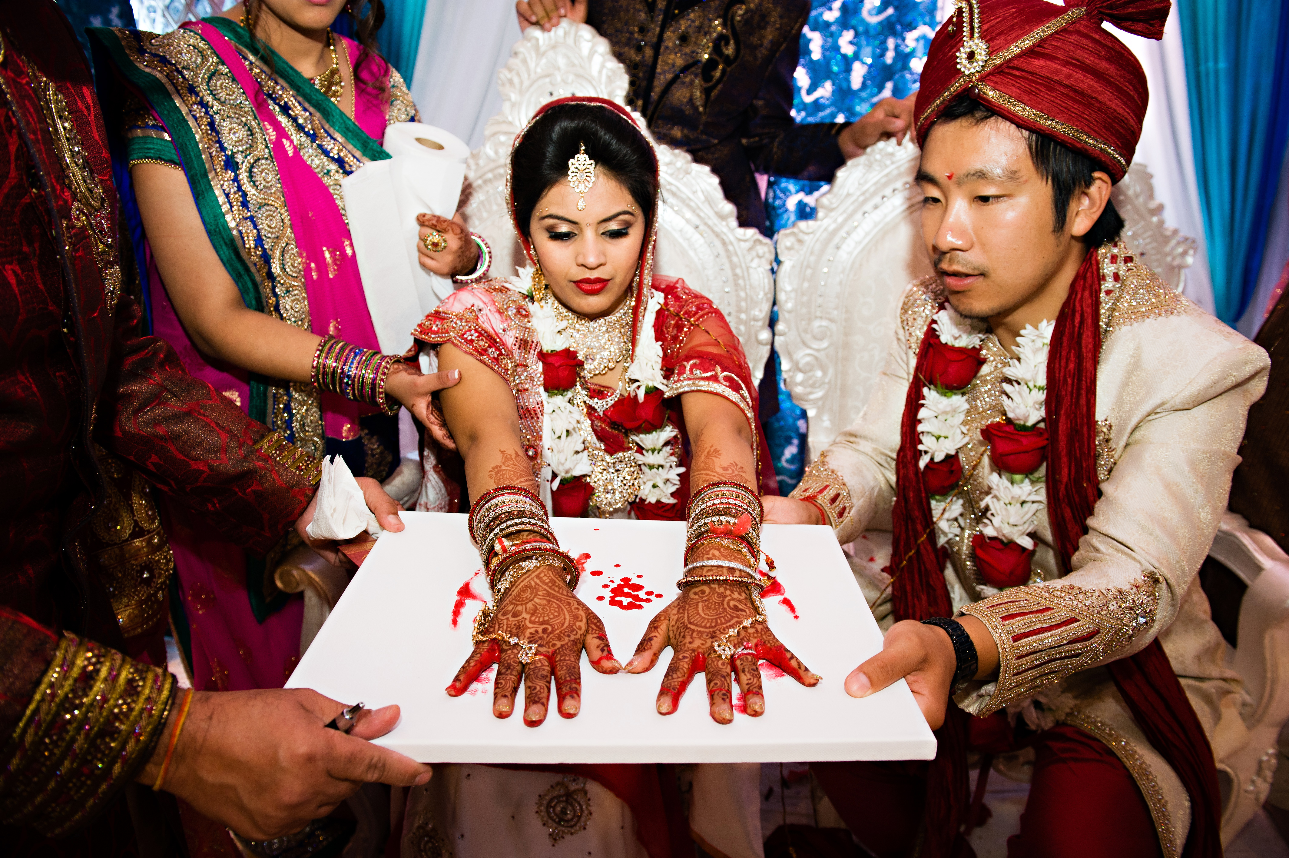 palak-billy-luxurious-hindu-chinese-fusion-wedding-ontario-23