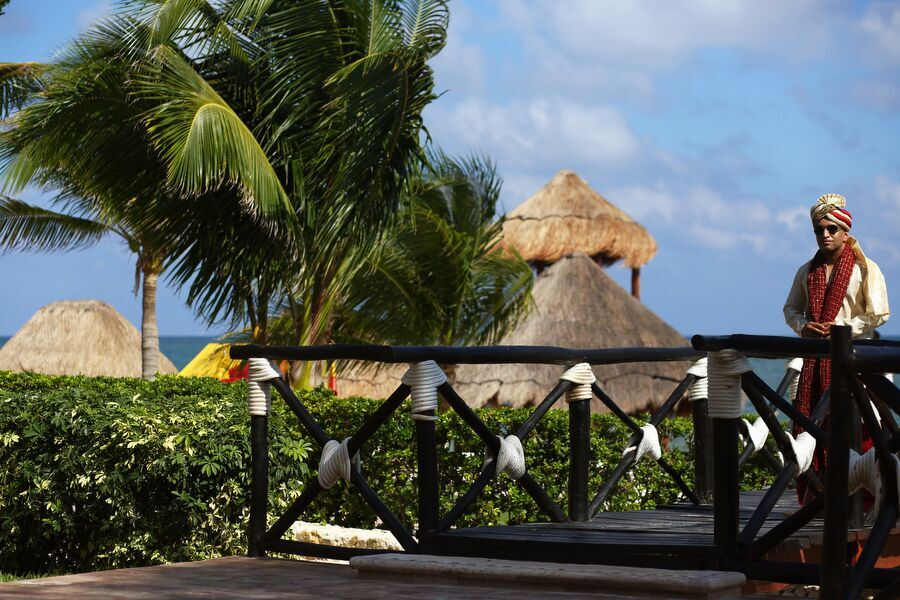 ruby-tejan-tropical-beach-wedding-mexico-8