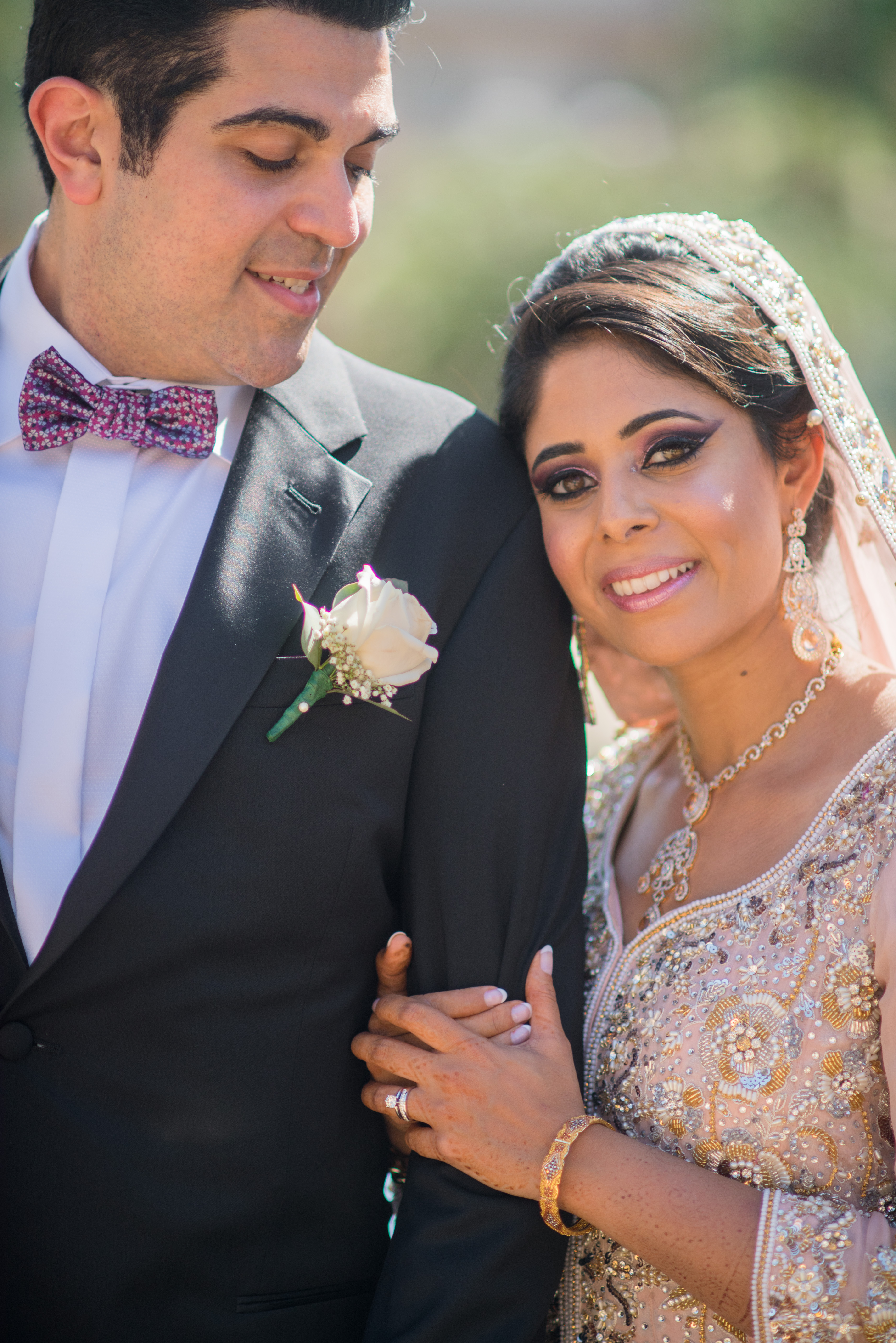 sara-adam-family-filled-wedding-california-34