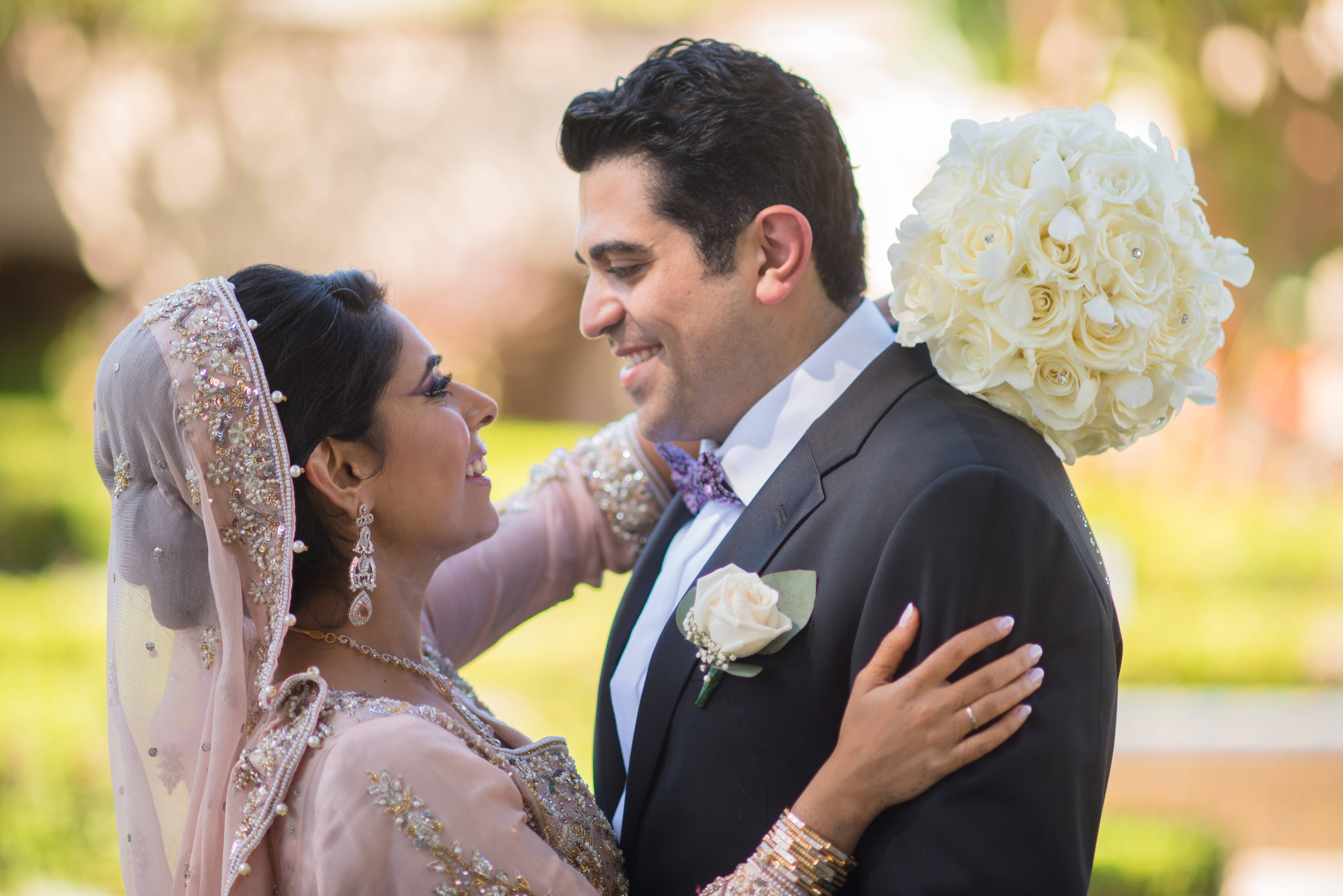 sara-adam-family-filled-wedding-california-39