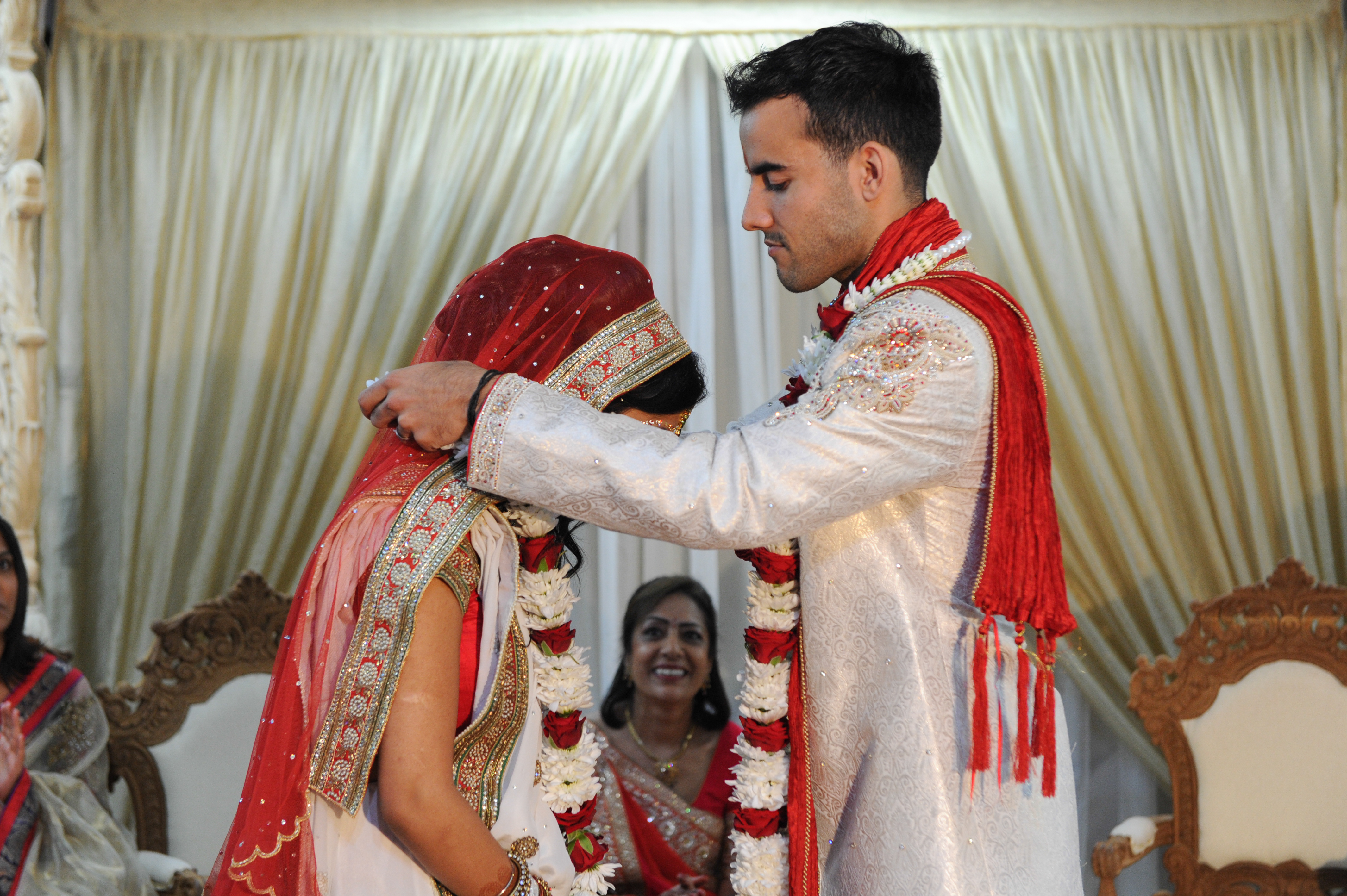 fun-filled-irish-indian-wedding-in-uk-25