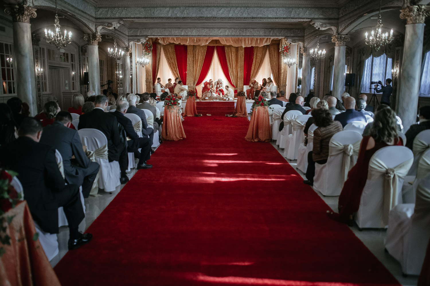 grand-historic-indian-wedding-washington-state-6