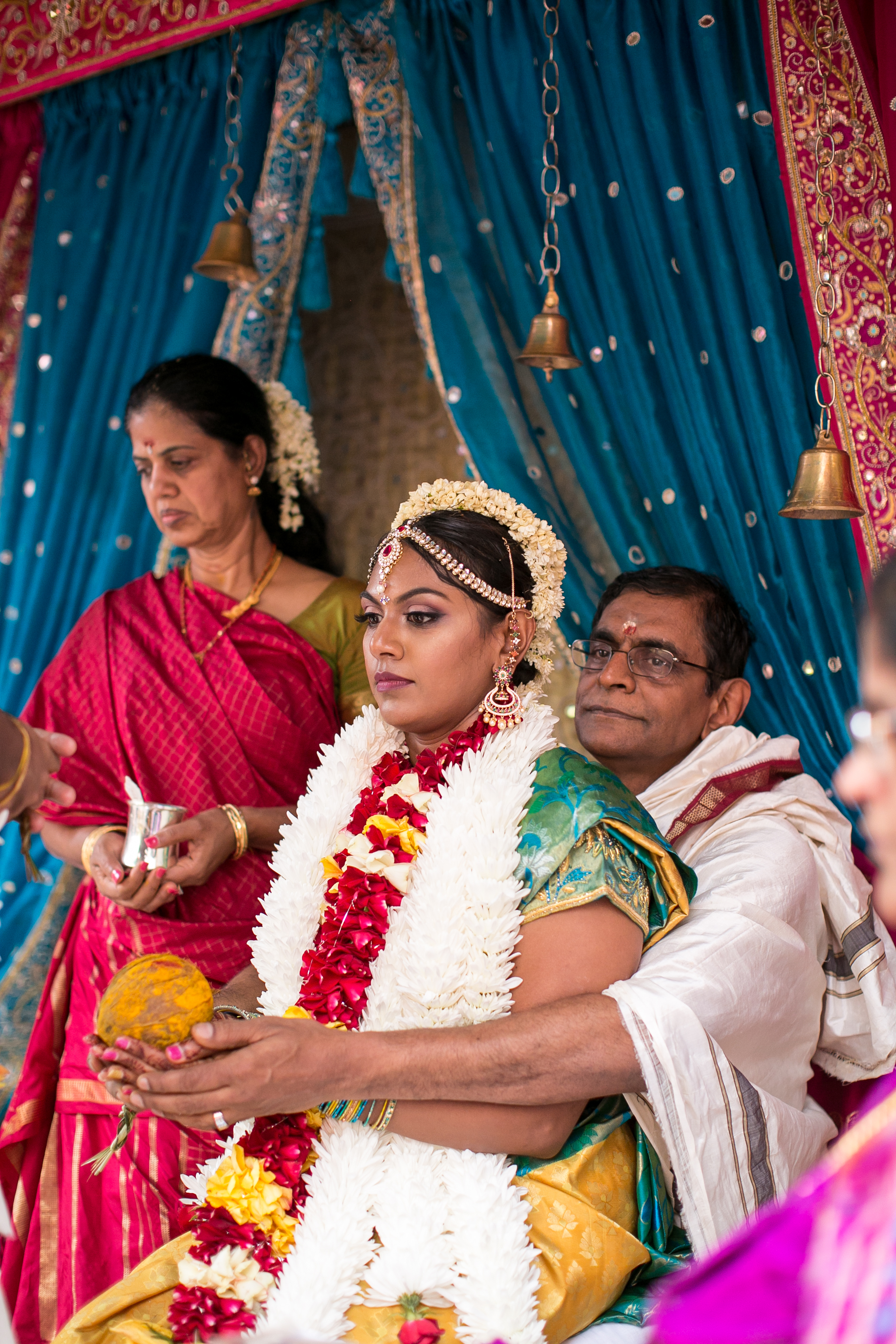 traditional-east-meets-west-hindu-wedding-texas-19