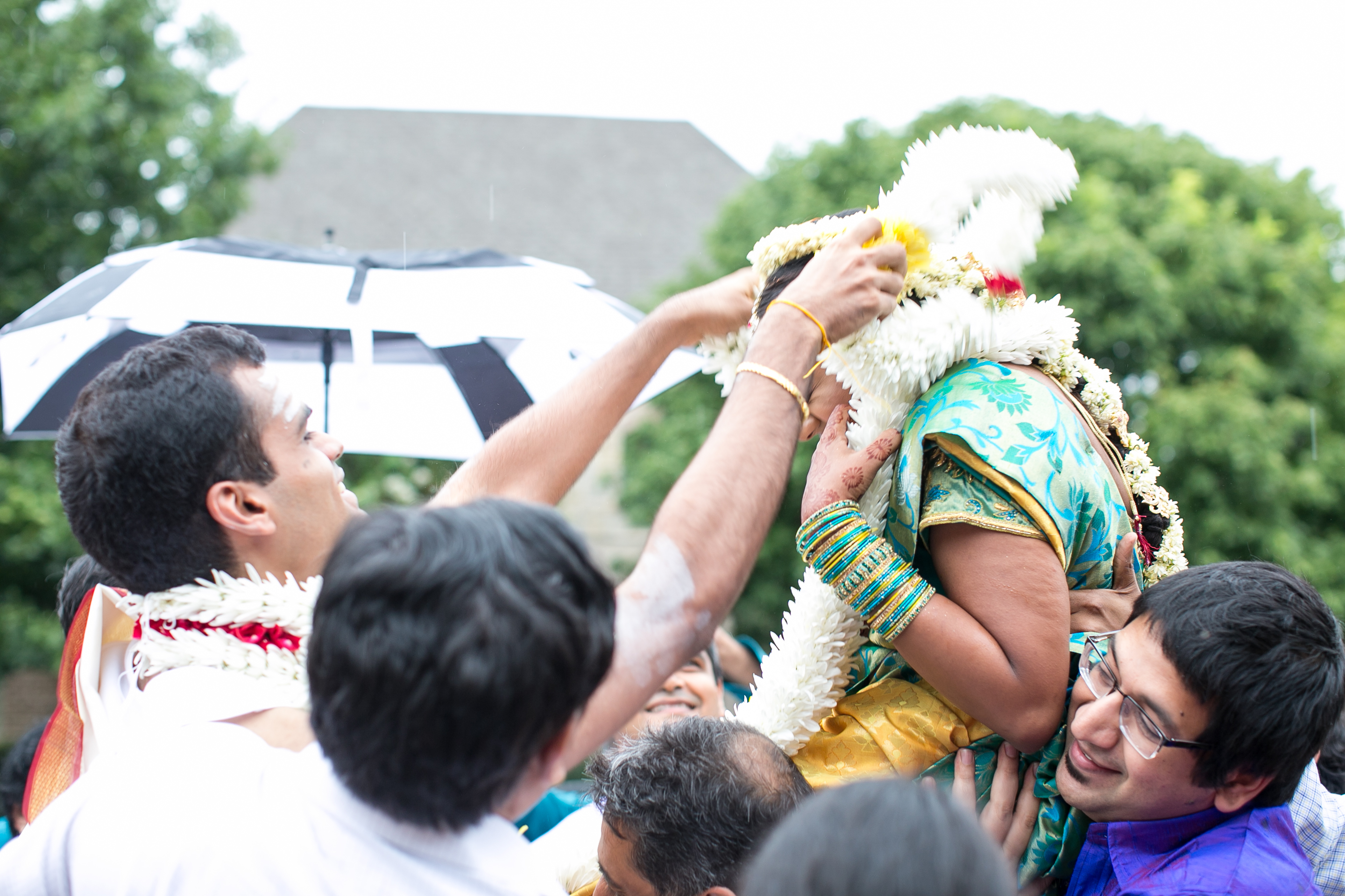 traditional-east-meets-west-hindu-wedding-texas-24