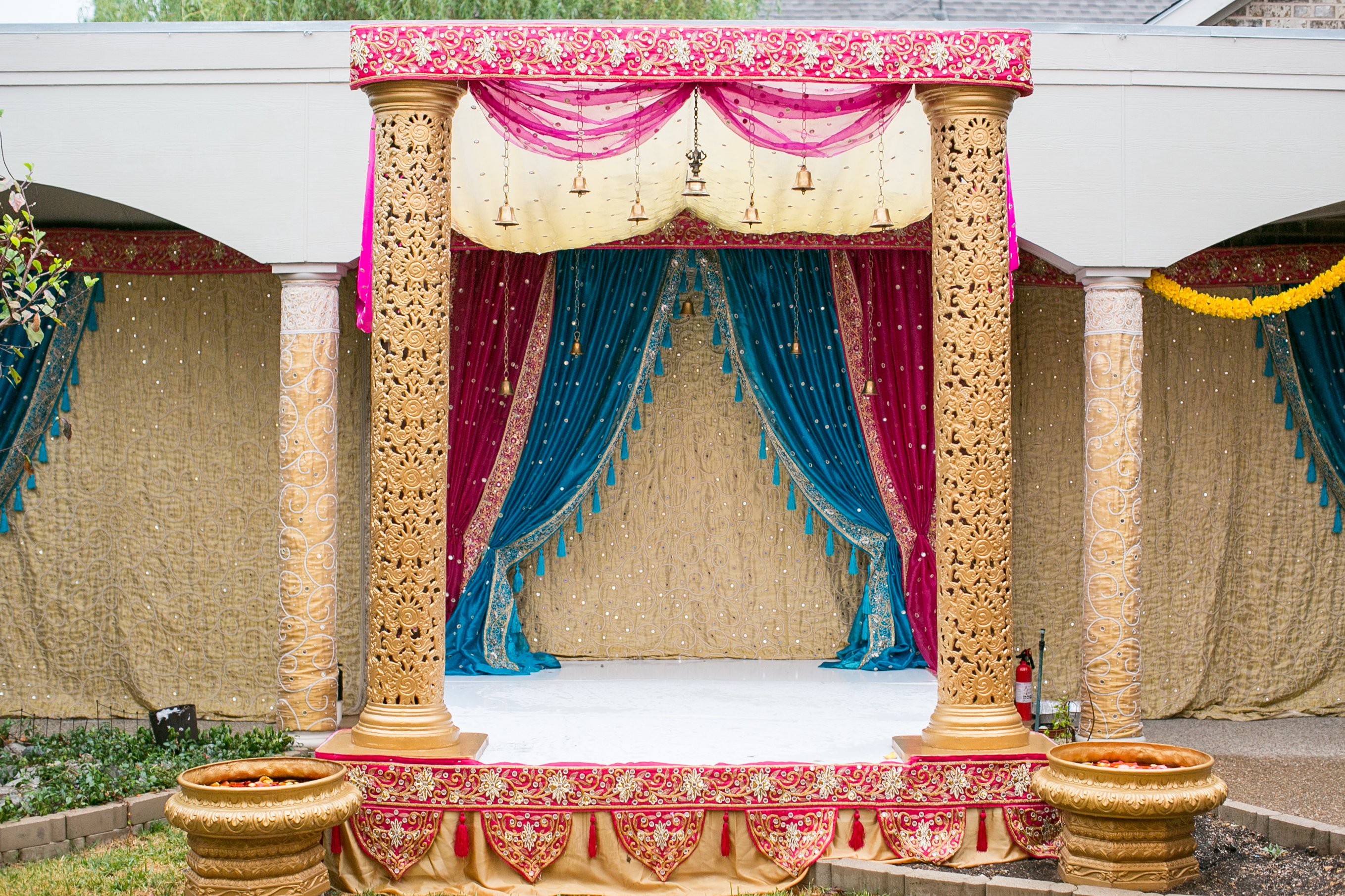 traditional-east-meets-west-hindu-wedding-texas-40