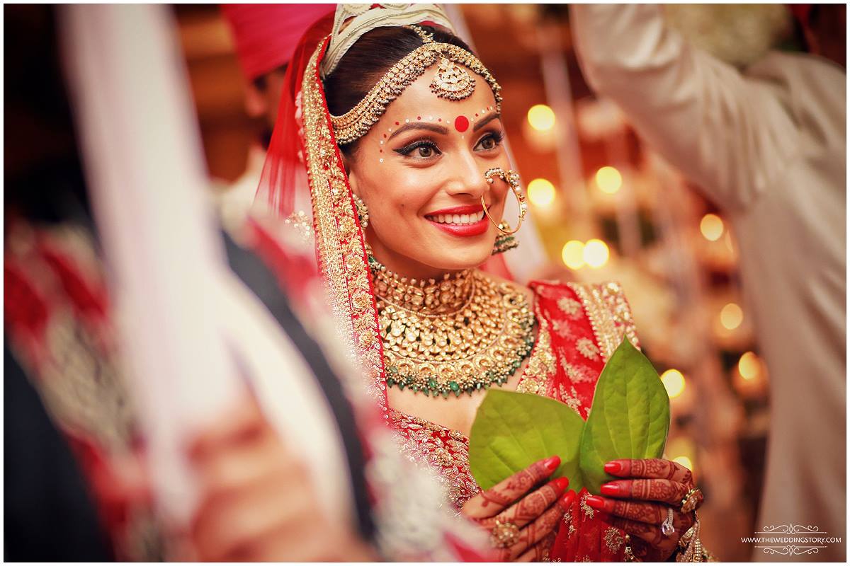 Bipasha-basu-bollywood-indian-wedding-17