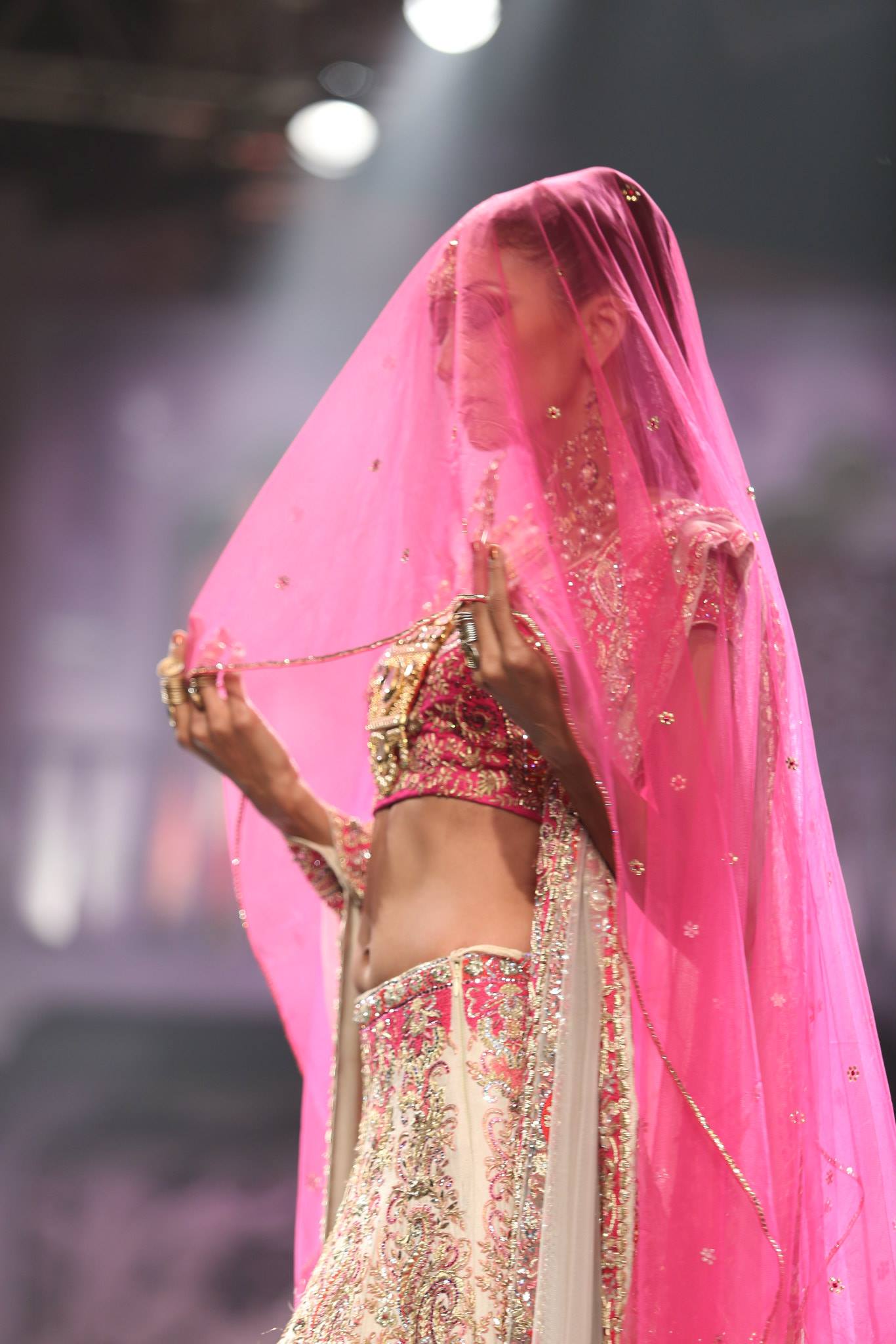 Suneet Varma Indian Bridal Collection 2015 21