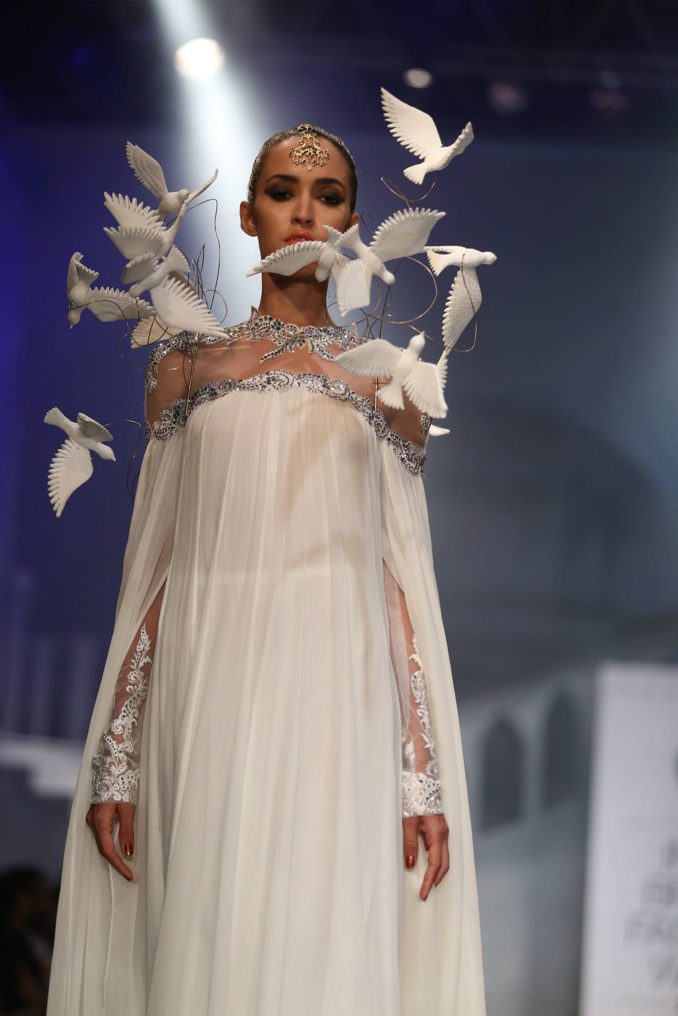 Suneet Varma Indian Bridal Collection 2015 6