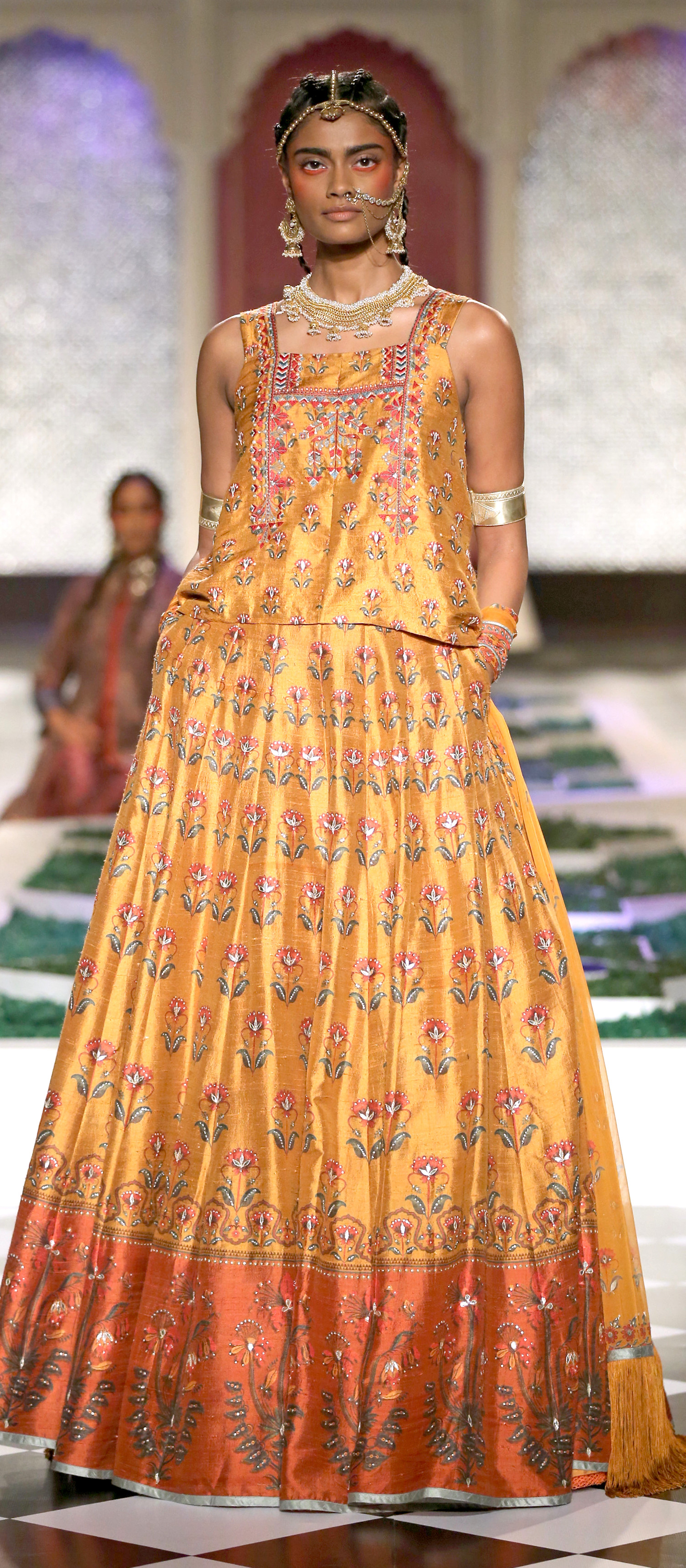 (02)-21-07-16-Anita Dongre-(ICW-2016)