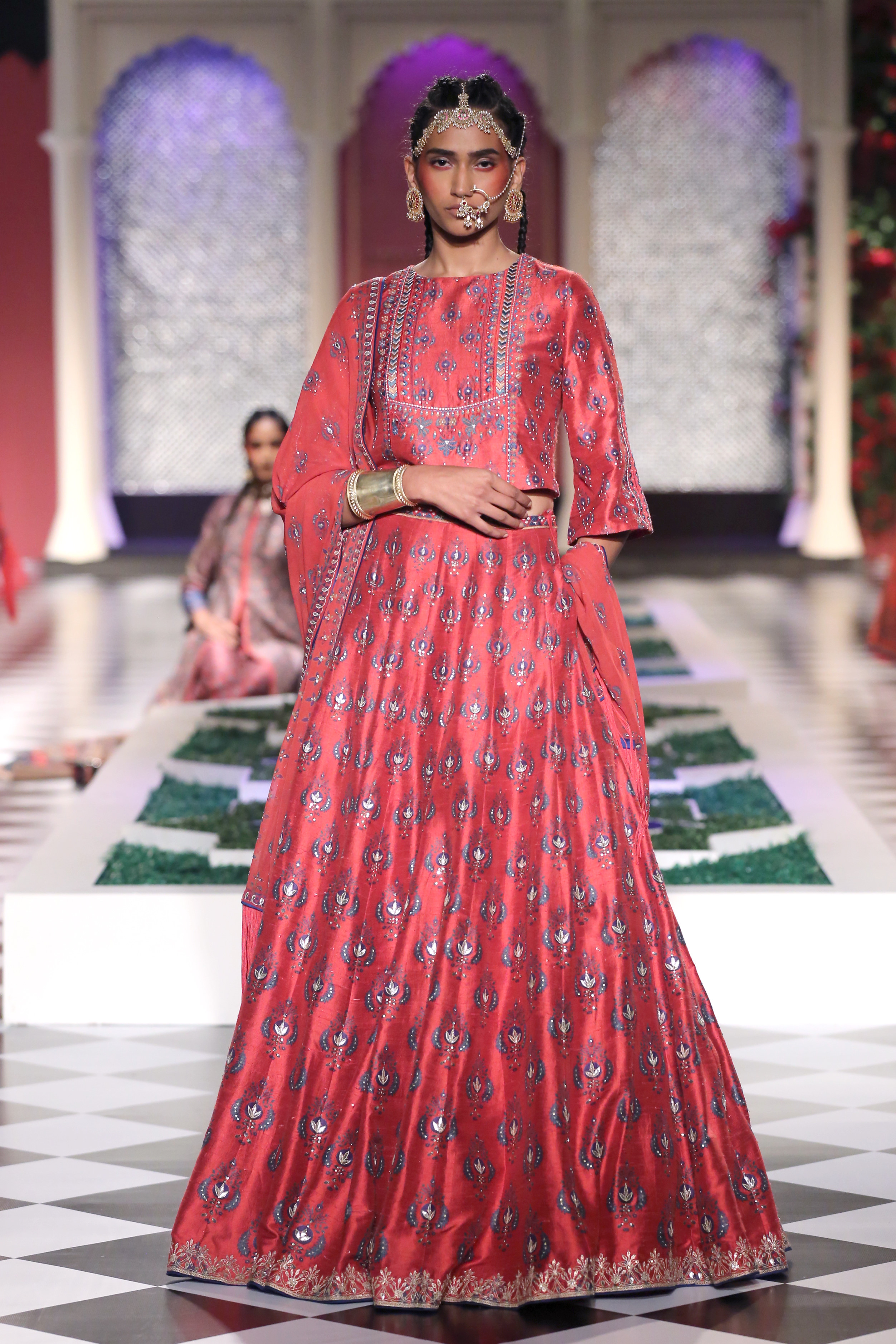 (02)-21-07-16-Anita Dongre-(ICW-2016)