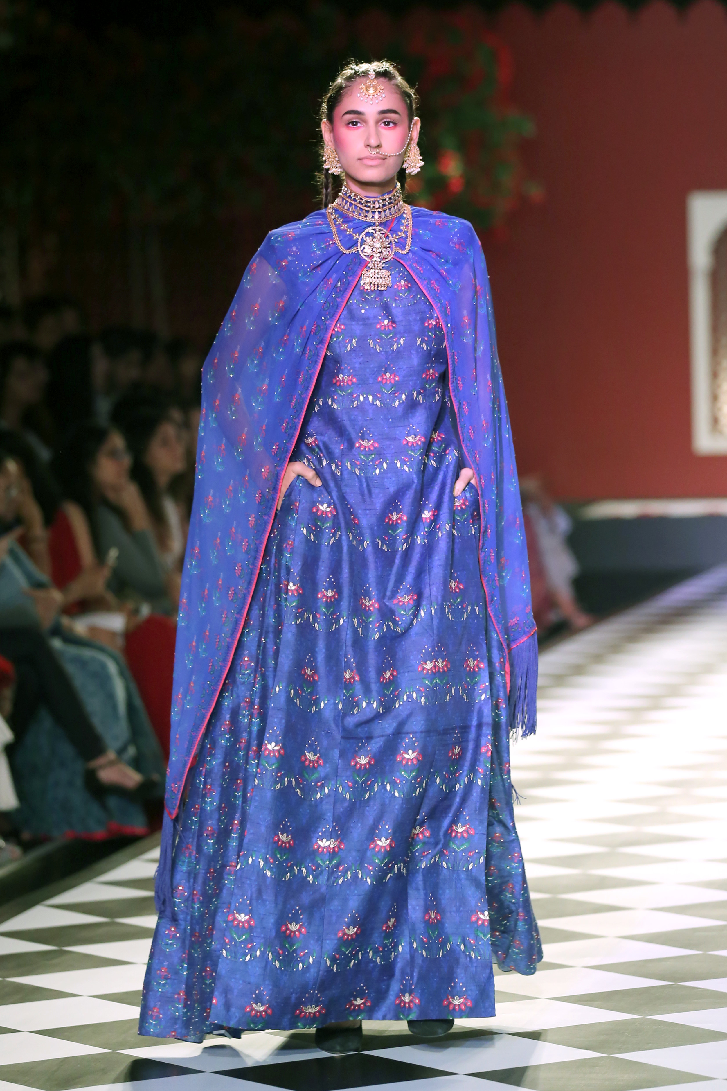 (02)-21-07-16-Anita Dongre-(ICW-2016)