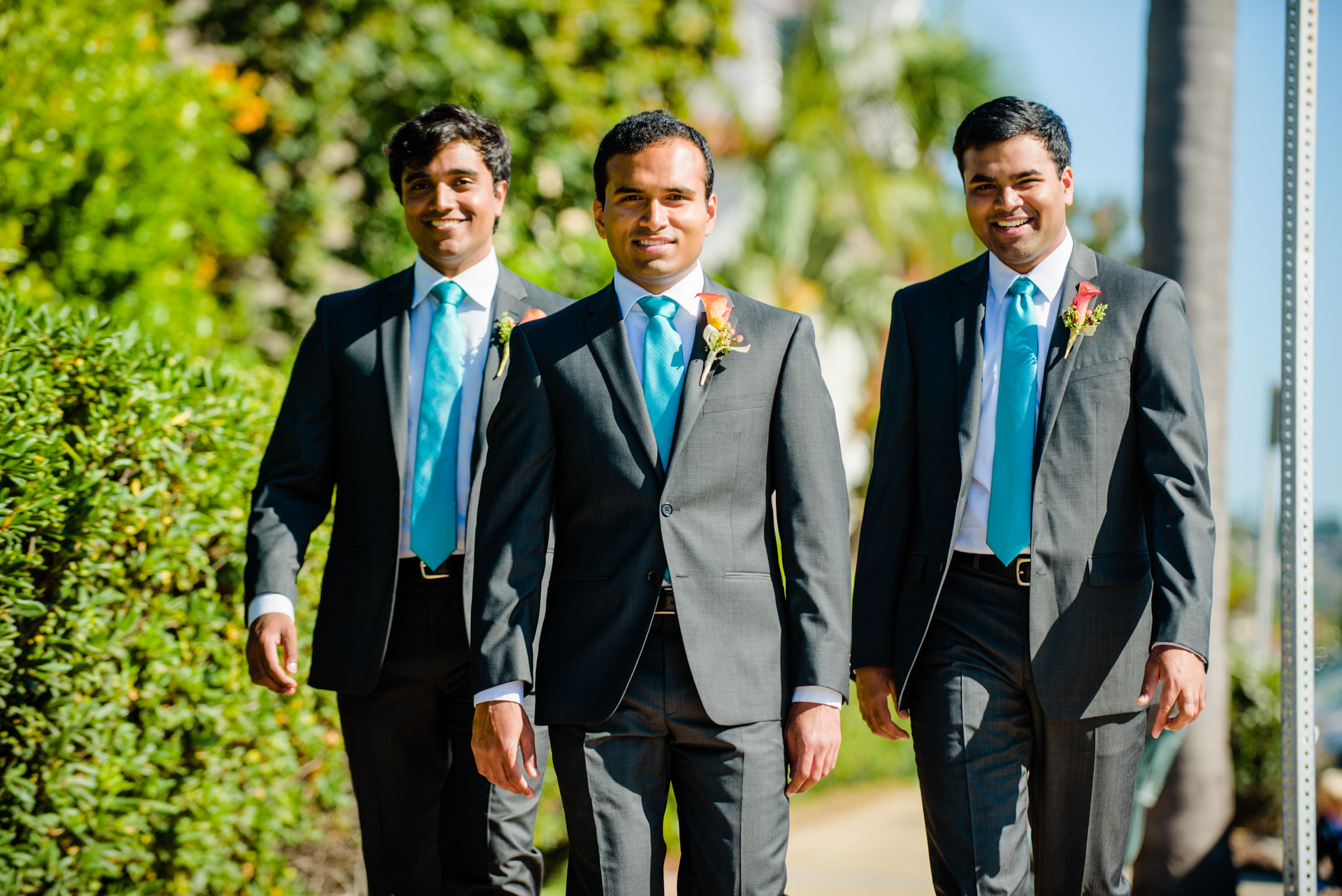 Blue and Peach Oceanview Hindu Fusion Wedding | Paul Douda Photos 10