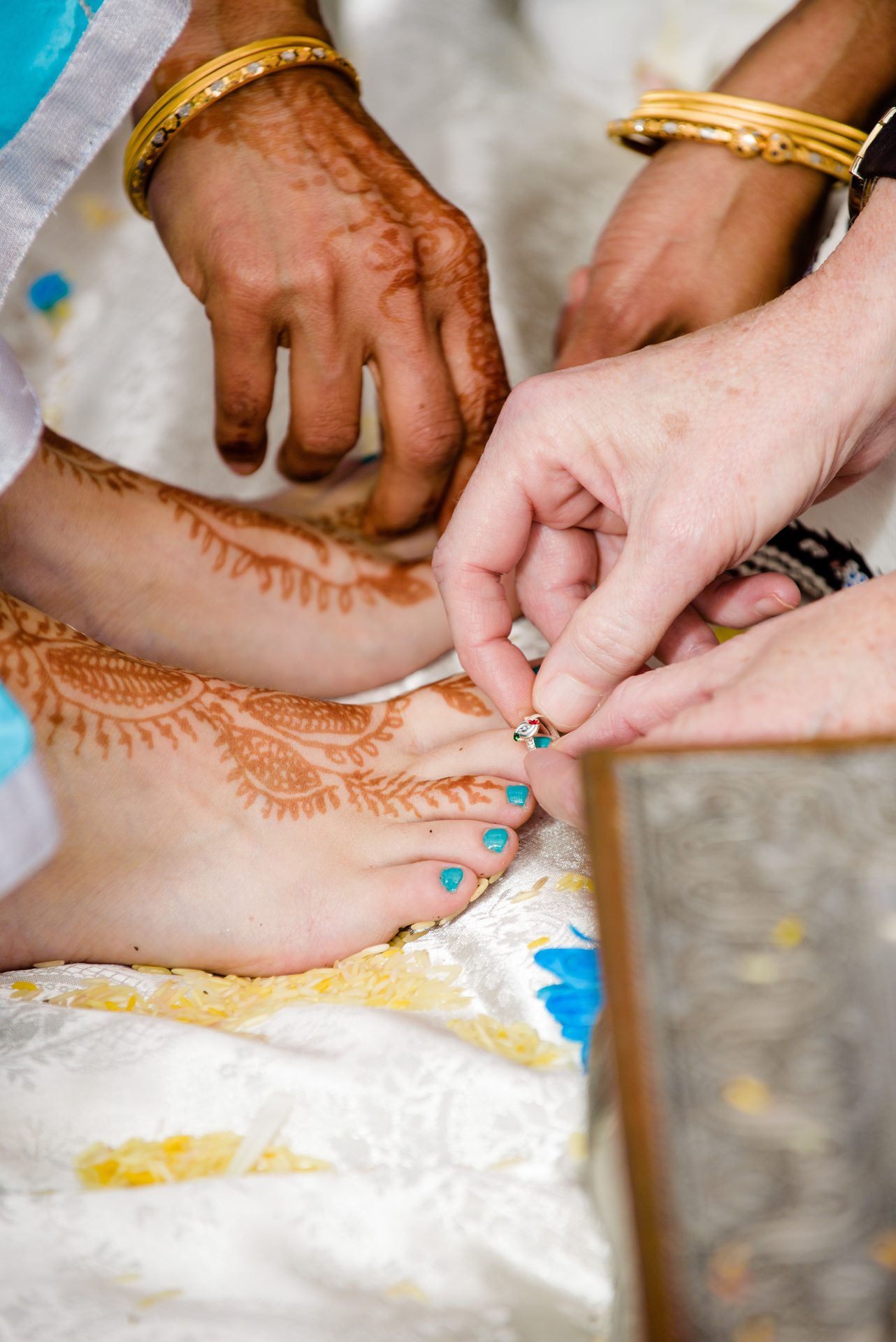 Blue and Peach Oceanview Hindu Fusion Wedding | Paul Douda Photos 40